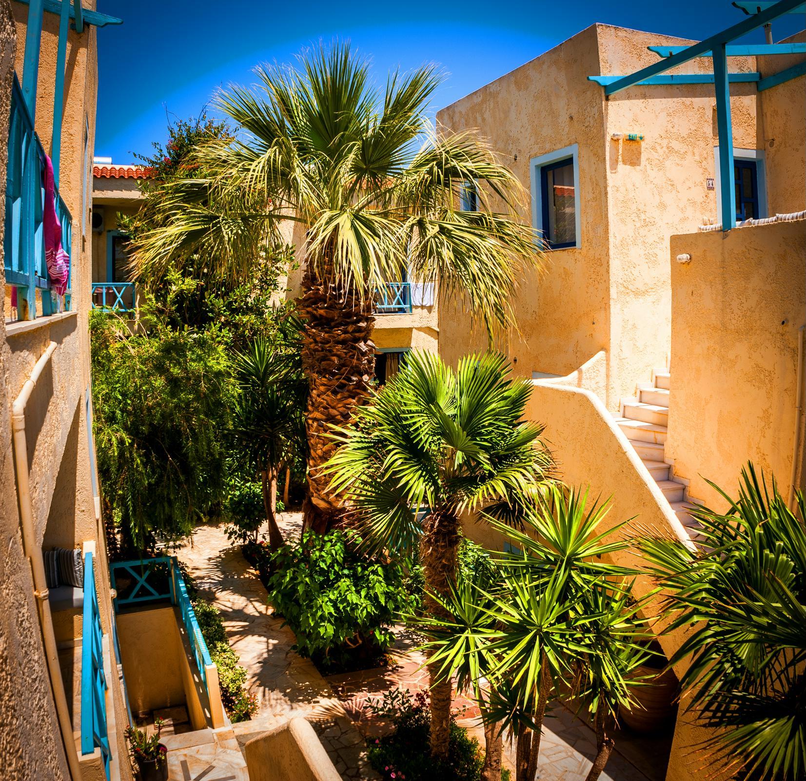 Galazio Apts And Suites By Estia. Analipsi  Exterior foto