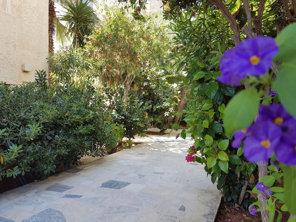 Galazio Apts And Suites By Estia. Analipsi  Exterior foto